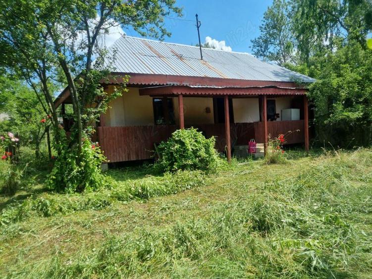 Casa si teren Comuna Fagetelu - 8