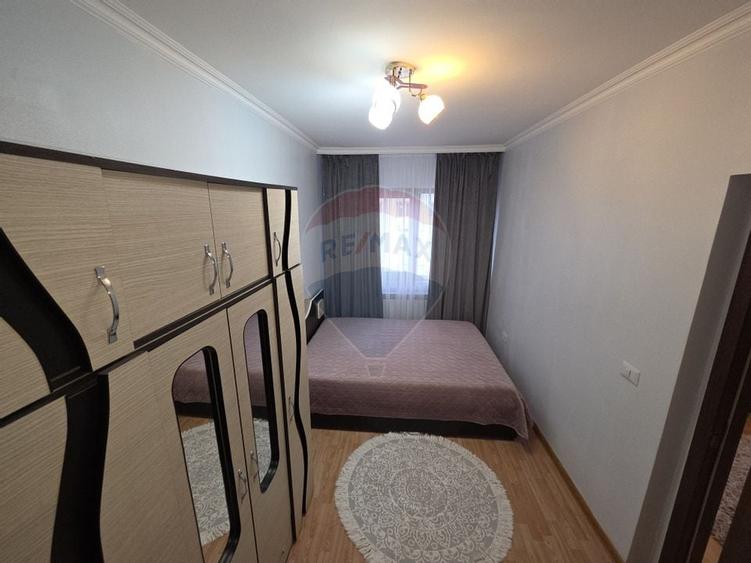 Apartament cu 2 camere  Aleea Caminului - 3