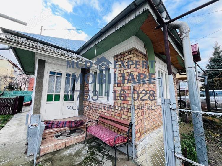 Oportunitate Excep?ionala in Piatra-Neam?! Casa cu 4 Camere ?i Teren Sporit - 73,000 EUR (Negociabil - 2