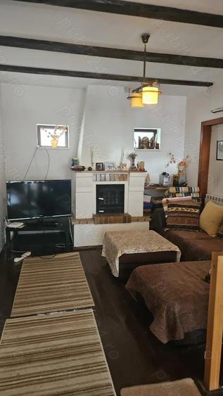 Casă cu Teren 675 Mp în Poiana