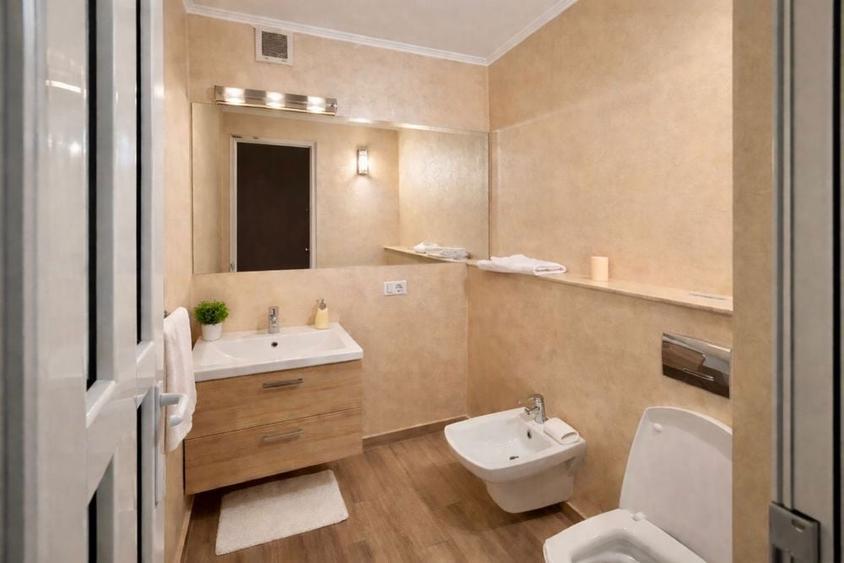 Apartament cu 4 camere, decomandat cu dubla orientare in zona Iosia, parter inalt - 4
