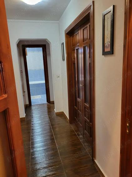 Proprietar vand apartament, 3 camere decomandate,72 mp utili, Str.Nordului Bacau - 2