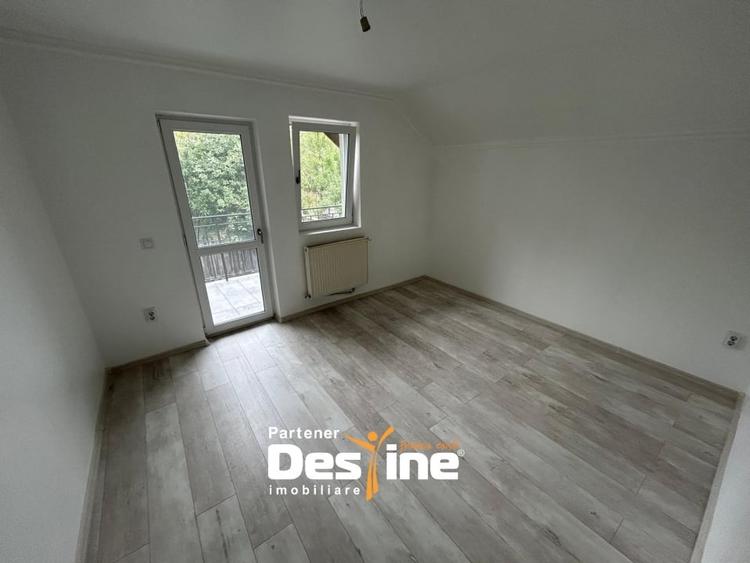 Casa individuala cu teren - 130mp utili 576 teren curte Acces rapid catre oras - 13