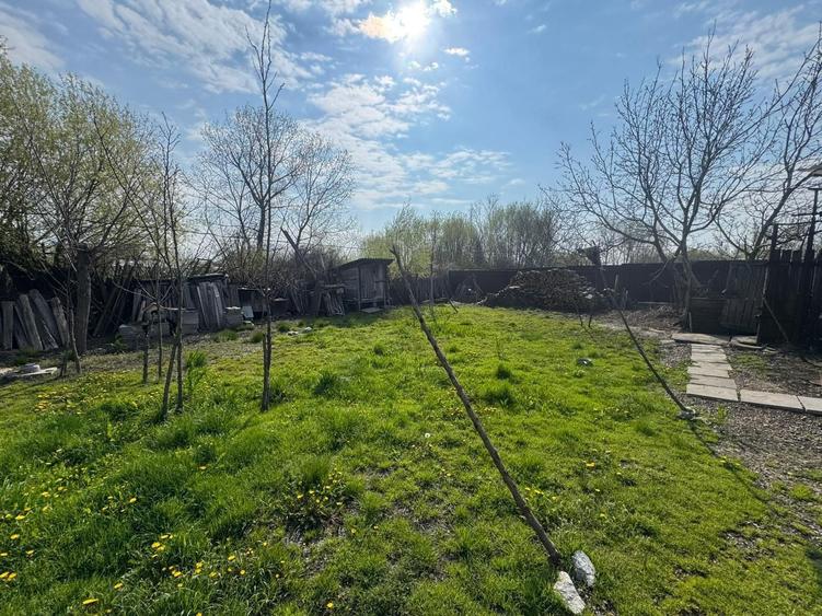 Casa + teren de vanzare, Tecuci Strada Dacia - 1