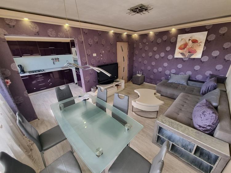 Apartament 3 camere decomandat zona Tomis Nord (Brotacei) - 2