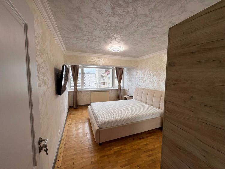 Inchiriez Apartament 3 Camere Spatios Panorma Deosebita - 2