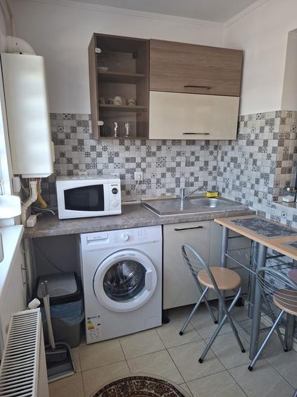 Inchiriez garsoniera - 5