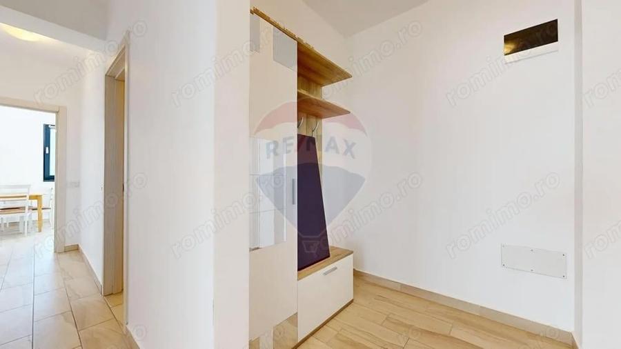 Apartament cu 2 camere de inchiriat in zona Tractorul - 3