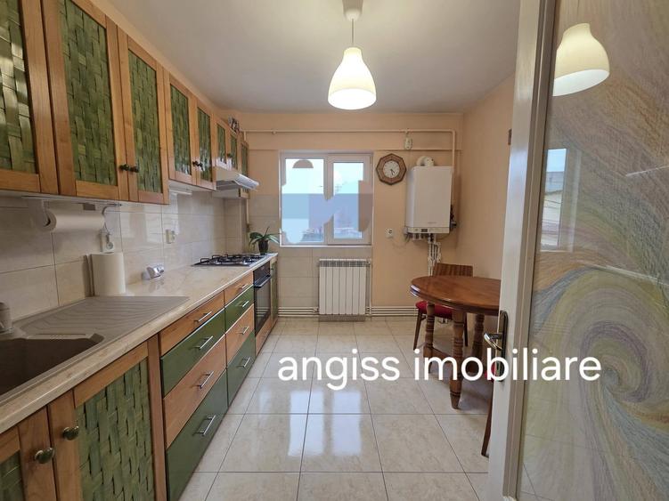 Apartament 2 camere zona PIATA NOUA - 1