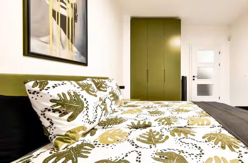 Apartament cu 3 camere decomandat în Pantelimon