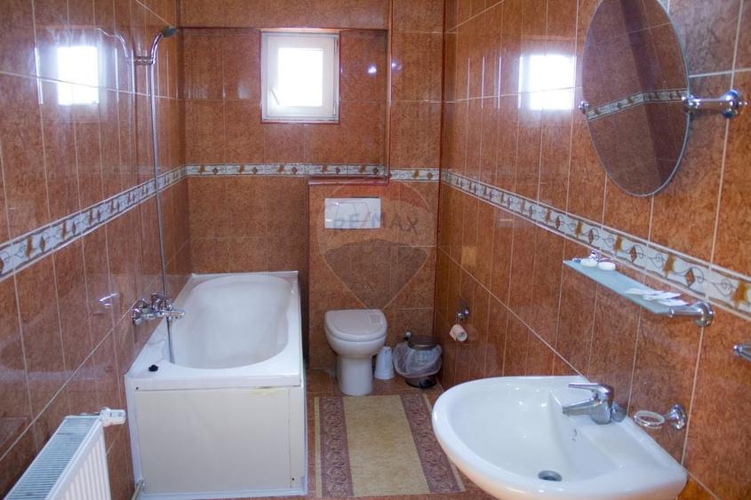 Hotel de vanzare la cateva minute de Podul Mogosoaia –Cu 40 de camere - 29