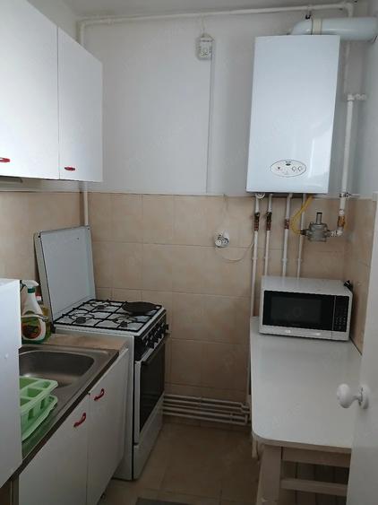 Garsonieră decomandată în Central
