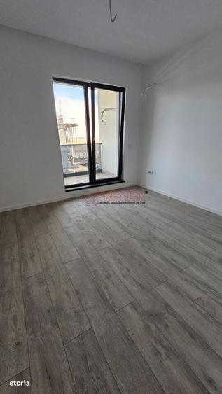 Apartament cu 3 camere în Berceni
