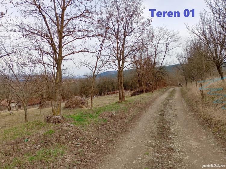 Teren de 2121 mp, în Fundătura