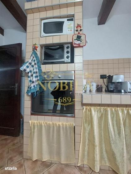 Casă cu 4 camere în Sascut