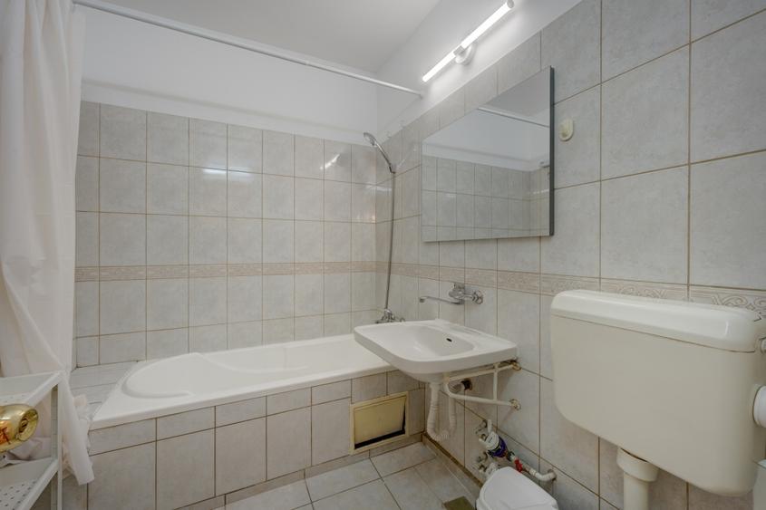 Apartament cu 2 camere semidecomandat, mobilat în Ștefan cel Mare