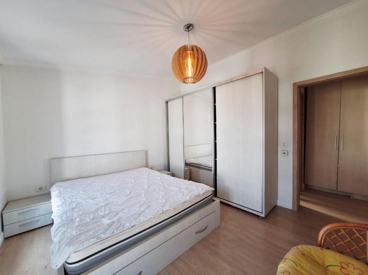 Apartament cu 2 camere semidecomandat, mobilat în Braytim