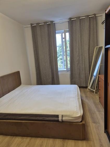 Apartament cu 2 camere decomandat, mobilat în Barbu Văcărescu