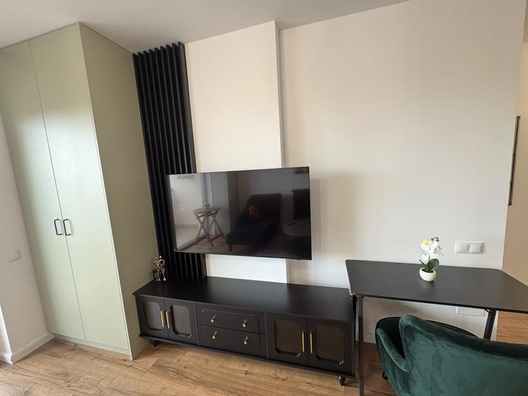 Apartament cu 2 camere semidecomandat în Florești