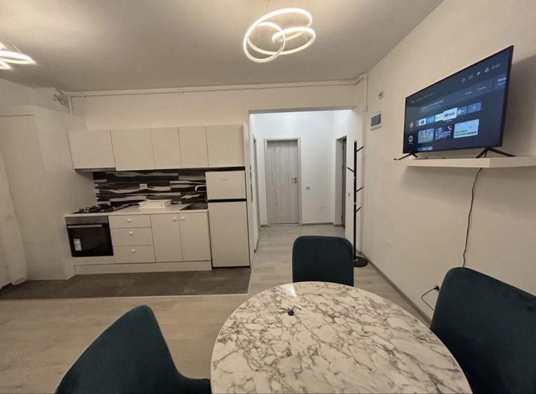 Apartament cu 2 camere semidecomandat în Chiajna
