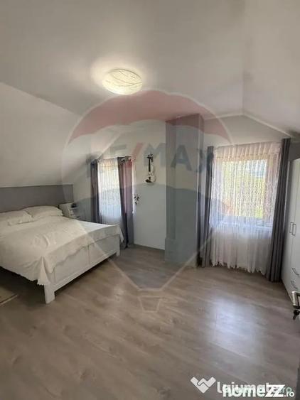 Casă cu 4 camere cu Teren 2900 Mp în Colțirea