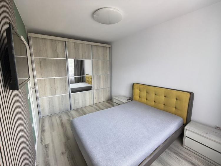 Apartament cu 2 camere semidecomandat în Noua