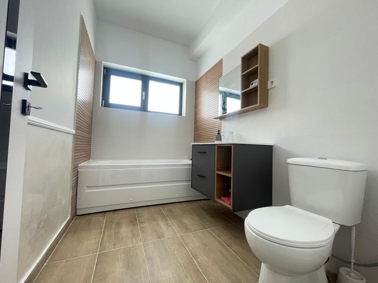 Casă individuală cu 3 camere cu Teren 375 Mp în Berceni