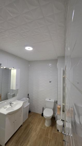 Apartament cu 2 camere semidecomandat în Florești