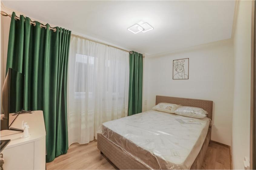 Mobilat si utilat modern* etaj 1/10 Semi decomandat* 40 mp - 5