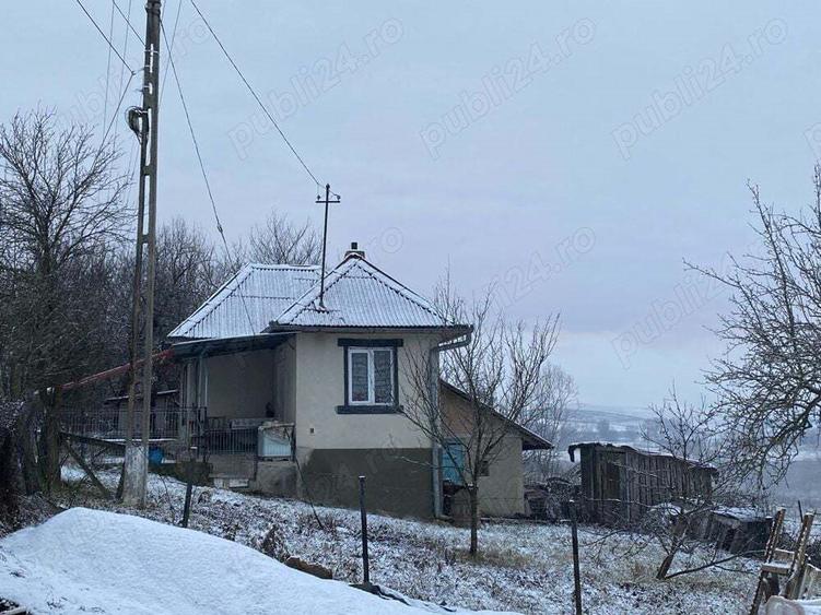 Vand casa si teren in comuna Bor?a, jud. Cluj - 2