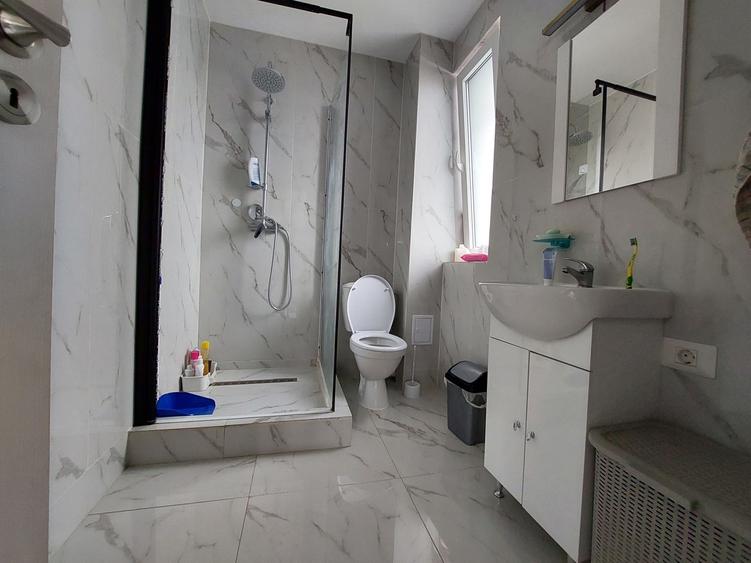 Domnesti, vila, panouri solare 6kw noi - 14