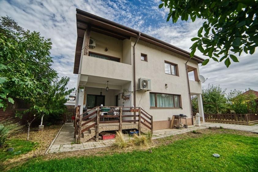 Casa complet mobilata 5 camere 3 bai curte generoasa - 1