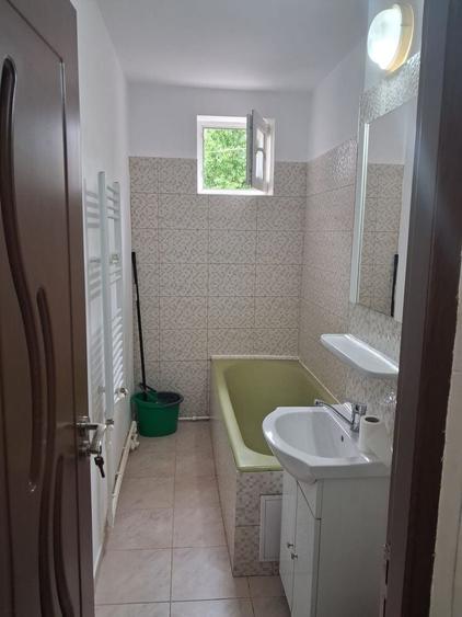 Proprietar inchiriez garsoniera confort 1, cu balcon, in Maratei la D uri., parter inalt - 8