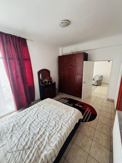 Apartament cu 3 camere UNIRI - 4