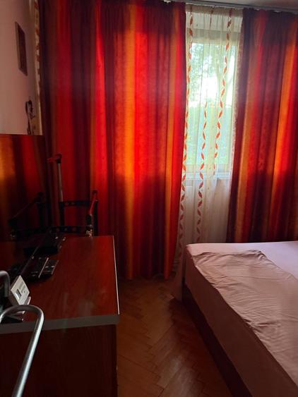 2 camere Tiglina 1 pret 400 euro - 6