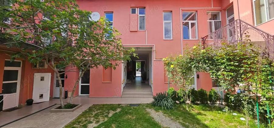 Apartament 3 camere de inchiriat, str. Louis Pasteur, Oradea - 1