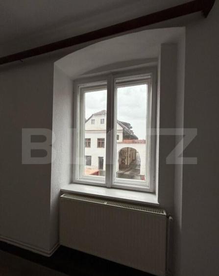 Apartament cu 3 camere, 91 mp, situat in centrul Istoric - 11
