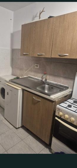 Garsoniera - Bartolomeu- Str Lanii - 4