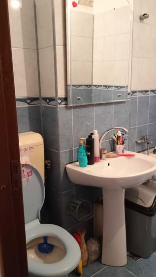 Apartament 3 camere,decomandat - 3