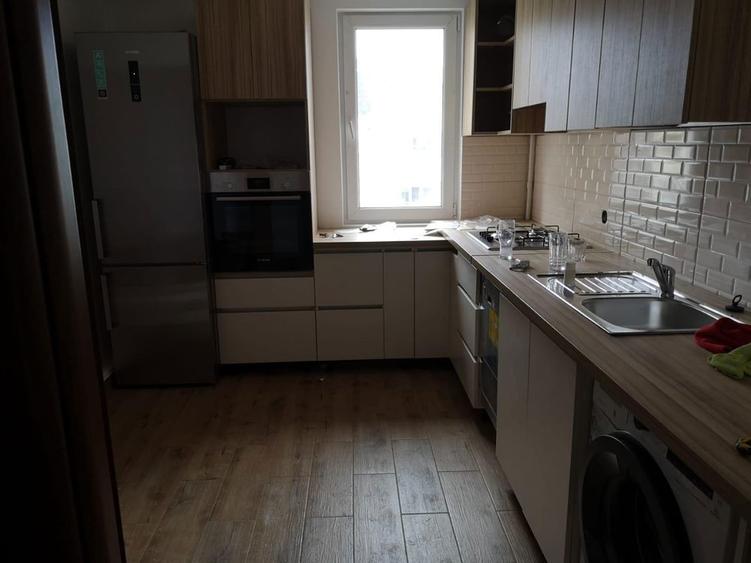 vanzare apartament zona Astra - 1