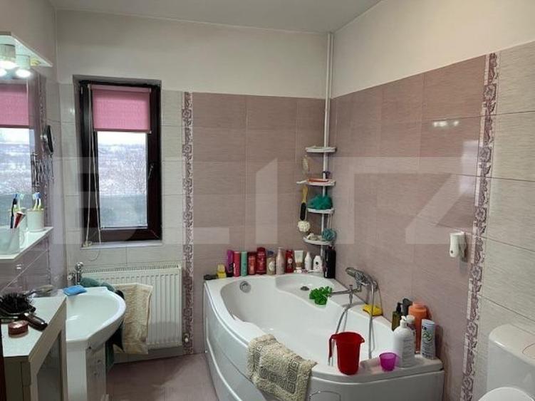 Casa D+P+1 cu teren de 2501mp situata in Craiova in zona - 10