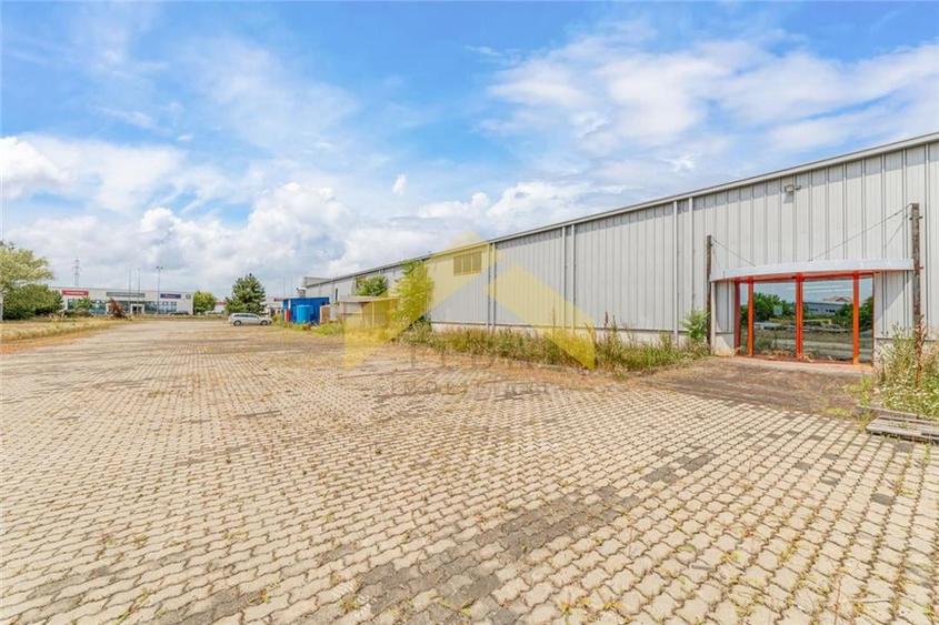 Hala de 8,560mp de vanzare in zona Micalaca - 11