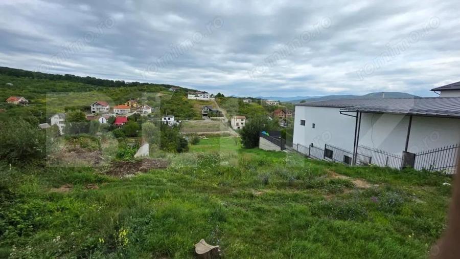 Casa cu 5 camere, 300 mp, teren 27 ari, Valea Rusului - 5