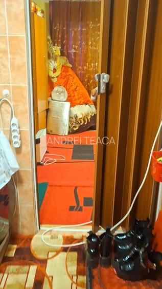 Garsoniera la parter, strada Zizinului