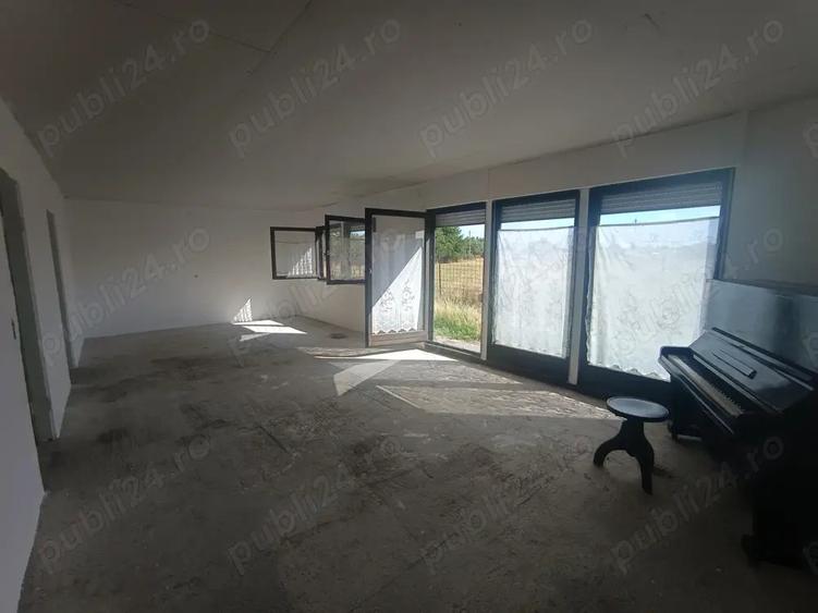 Casa P + M 180 mp locuibil Teren ca. 700 mp Sannicolau Mare 59900 - 8