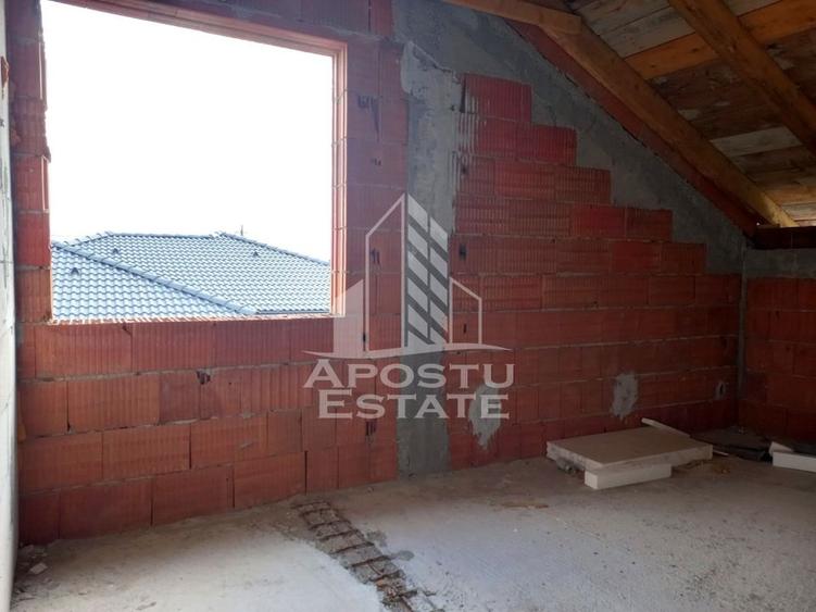 Vila, la rosu, de vanzare, in Sofronea, jud. Arad. - 9