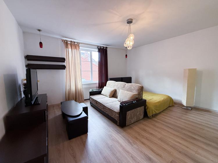 Garsoniera Centru Istoric 5 Minute Piata Sfatului - 3