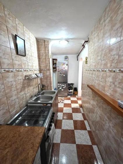 De vanzare 2 camere Lujerului - Ale Cetatuia(centrala proprie) - 14