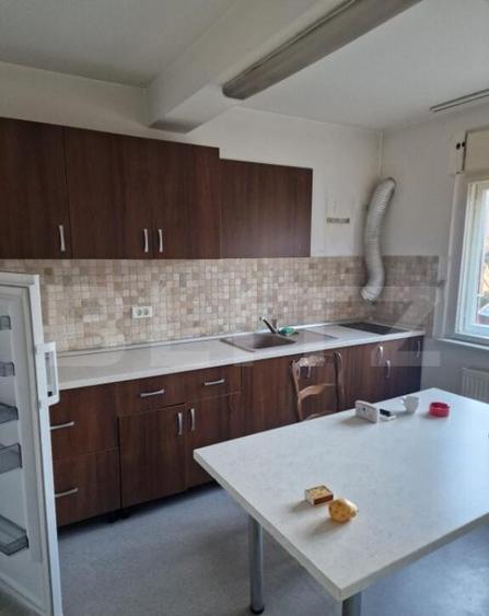 Casa Individuala spatioasa, 6 camere, 160 mp, in zona Girocu - 2