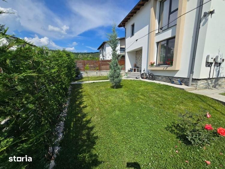 Casă cu 4 camere cu Teren 336 Mp în Ștefănești